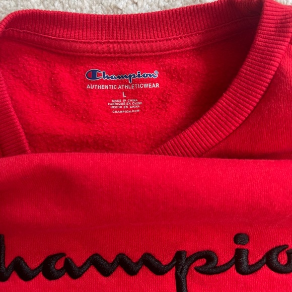 Vintage Champion Red Crewneck - Picture 4 of 4